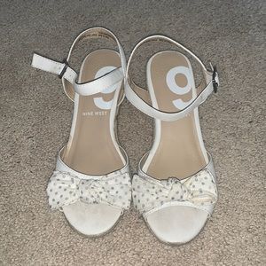 girls size 3 nine west wedges in great condition